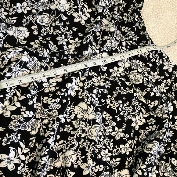 Torrid Black and White Floral Dress - Picture 6 of 7